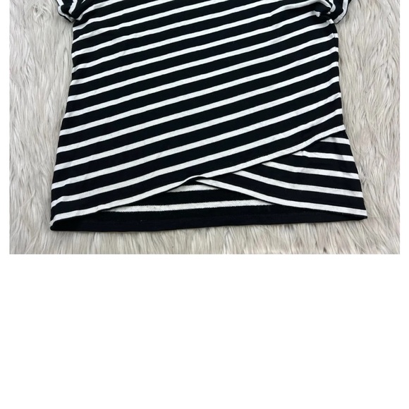 Cabi stripe t-shirt with detailed hem - Picture 5 of 8